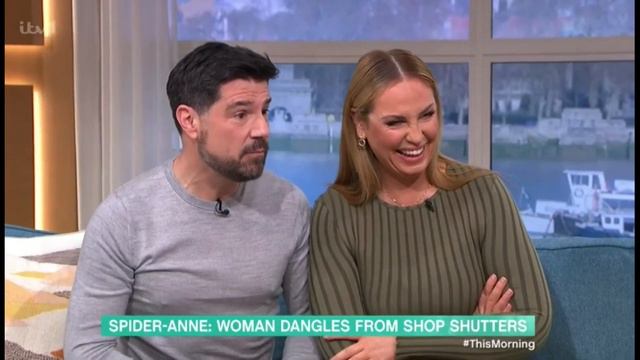Did Josie Gibson momentarily freeze on This Morning? смотреть онлайн