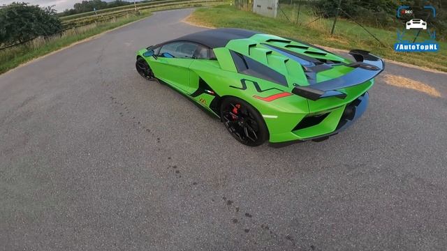 Lamborghini Aventador SVJ | REVIEW on AUTOBAHN [NO SPEED LIMIT] by AutoTopNL смотреть онлайн