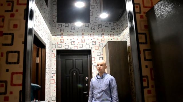 Мастер ЗОНТ. Кострома. Стильный тёмный глянцевый потолок для прихожей. смотреть онлайн