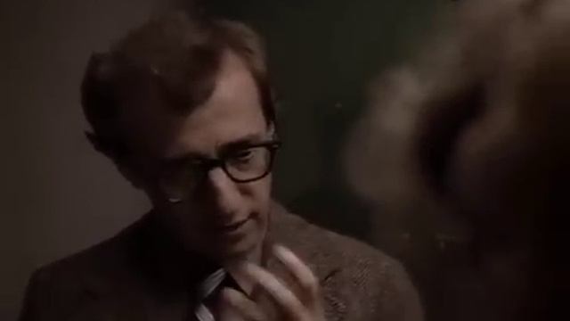Annie Hall Official Trailer смотреть онлайн