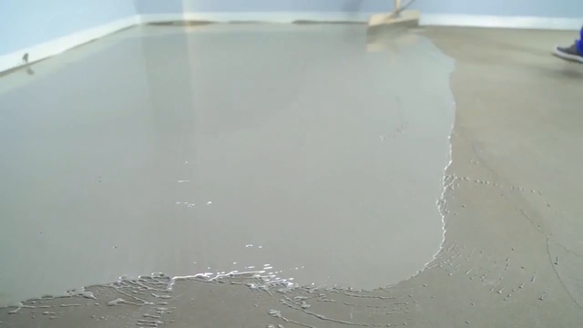 Укладка виниловой LVT плитки с использованием строительной химии Mapei смотреть онлайн