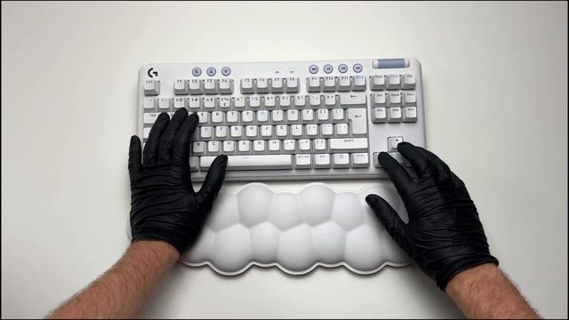 Logitech G715 2023 Gaming Keyboard Unboxing + Gameplay ASMR смотреть онлайн
