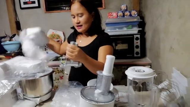 Unboxing BOSCH Kitchen Machine MUM4 MUM4880 смотреть онлайн