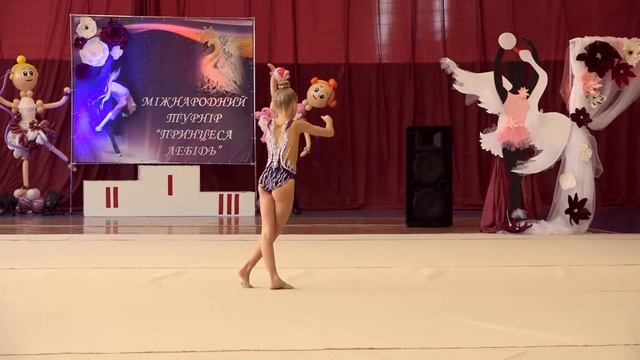 Павленко Поліна 2009 скакалка смотреть онлайн