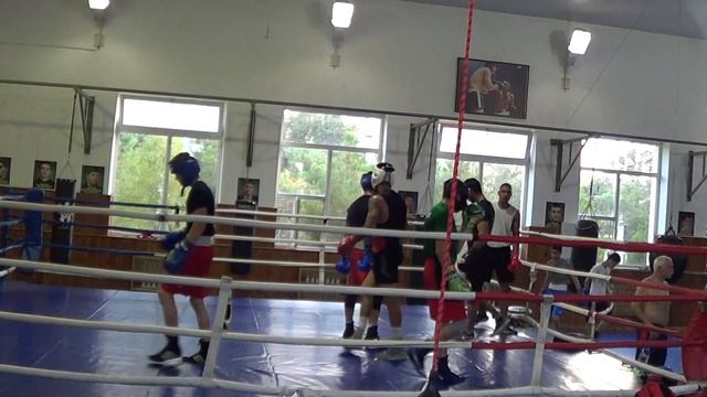 Каспийск бокс клуб "Стекляшка"спаринг. смотреть онлайн