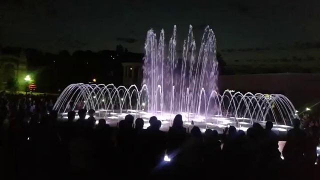 Кисловодск. Поющий фонтан. смотреть онлайн
