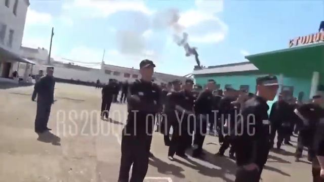 Бунт на зоне смотреть онлайн