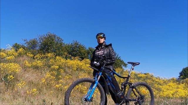 Город Палдиски, Эстония. Поездка на электровелосипеде. Путешествие на велосипеде по Эстонии. смотреть онлайн