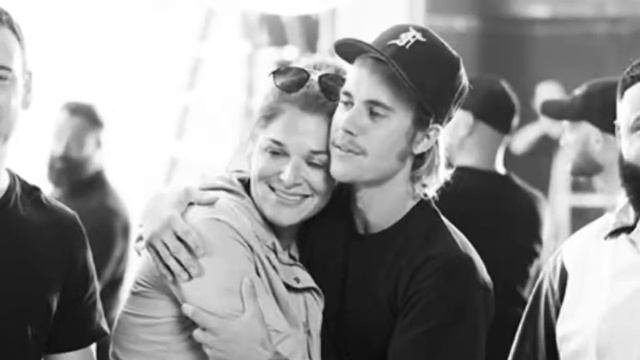 Justin bieber enjoying with Scooter Braun from the location of a new project with DJ Khaled смотреть онлайн