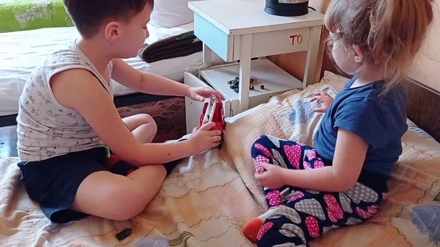 ВЛОГ В БОЛЬНИЦЕ. 8 МАРТА. ЧТОБ НЕ БОЛЕТЬ ПРАВИЛА ПОВЕДЕНИЯ ДЛЯ ДЕТЕЙ. смотреть онлайн