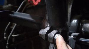 Догружатель МТЗ и центральный винт.