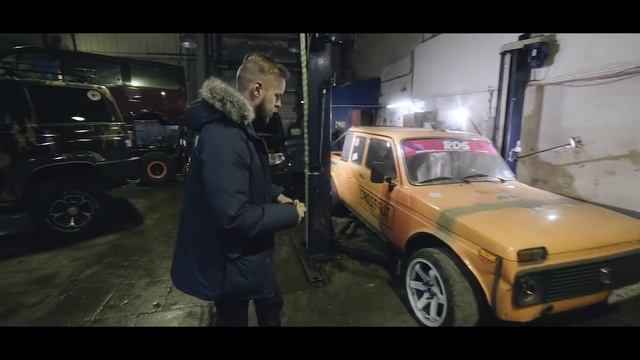 Нива с V8. Расширение кузова. Новая подвеска смотреть онлайн