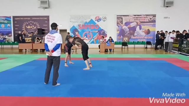 РЕСПУБЛИКАНСКИЙ ТУРНИР ПО ГРЭППЛИНГУ В ГОРОДЕ КИЗЛЯР смотреть онлайн