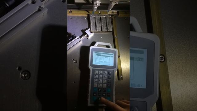 12 colors pvc/silicon dispensing machine operation ,rubber PVC label logoshop software programming смотреть онлайн