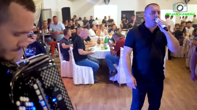 ROKI BEGOVIC OTVARA MUZICKU ZABAVU UZ ORKESTAR MARKA RISTIVOJEVICA смотреть онлайн