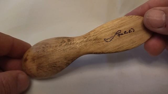 Походная ложка из лещины с иероглифом 
