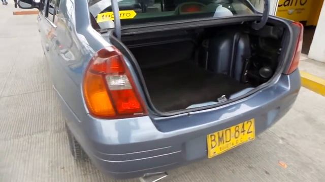 Tucarro Tucarro Renault Symbol RNA 2002 смотреть онлайн