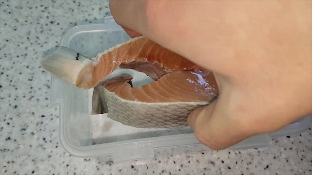 Самый простой способ засолить красную рыбу смотреть онлайн