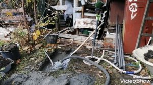 Не глубокая скважина для технических нужд, для своего участка. Будни абиссинщика, бурю коротыша.