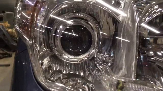 Toyota Land Cruiser 200 дорестайлинг - установка линз ремонт фар диодные линзы смотреть онлайн
