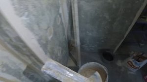 Как выровнять внутренние Углы стен квартиры с помощью Строительного Правила.