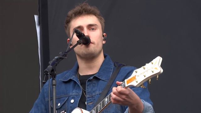 SAM FENDER - Mantra - London, Emirates Stadium, 03.06.2022 смотреть онлайн