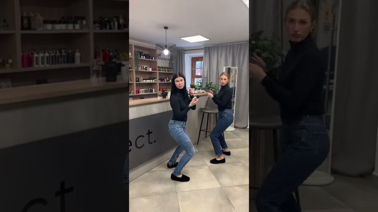 Когда слышишь любимый трек смотреть онлайн