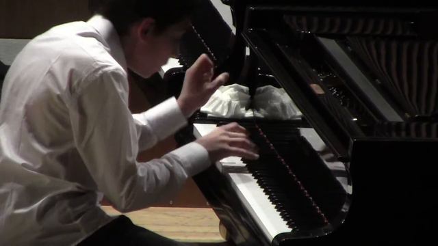 Raty Skhirtladze (4-th year of study).Revaz Lagidze-Rondo Toccata смотреть онлайн