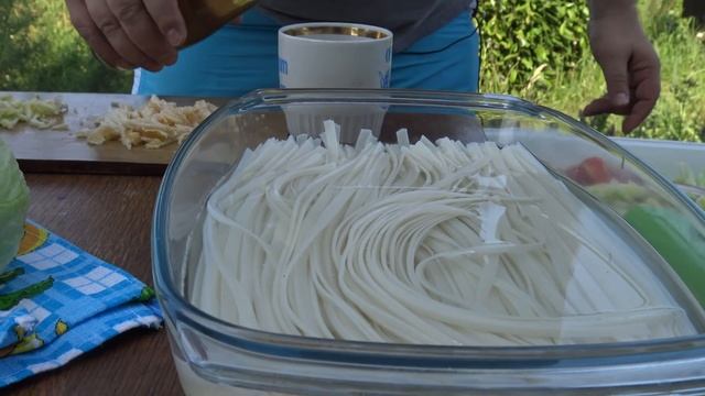 Как подготовить "запустить" вок и как готовить на воке. Давайте попробуем... смотреть онлайн