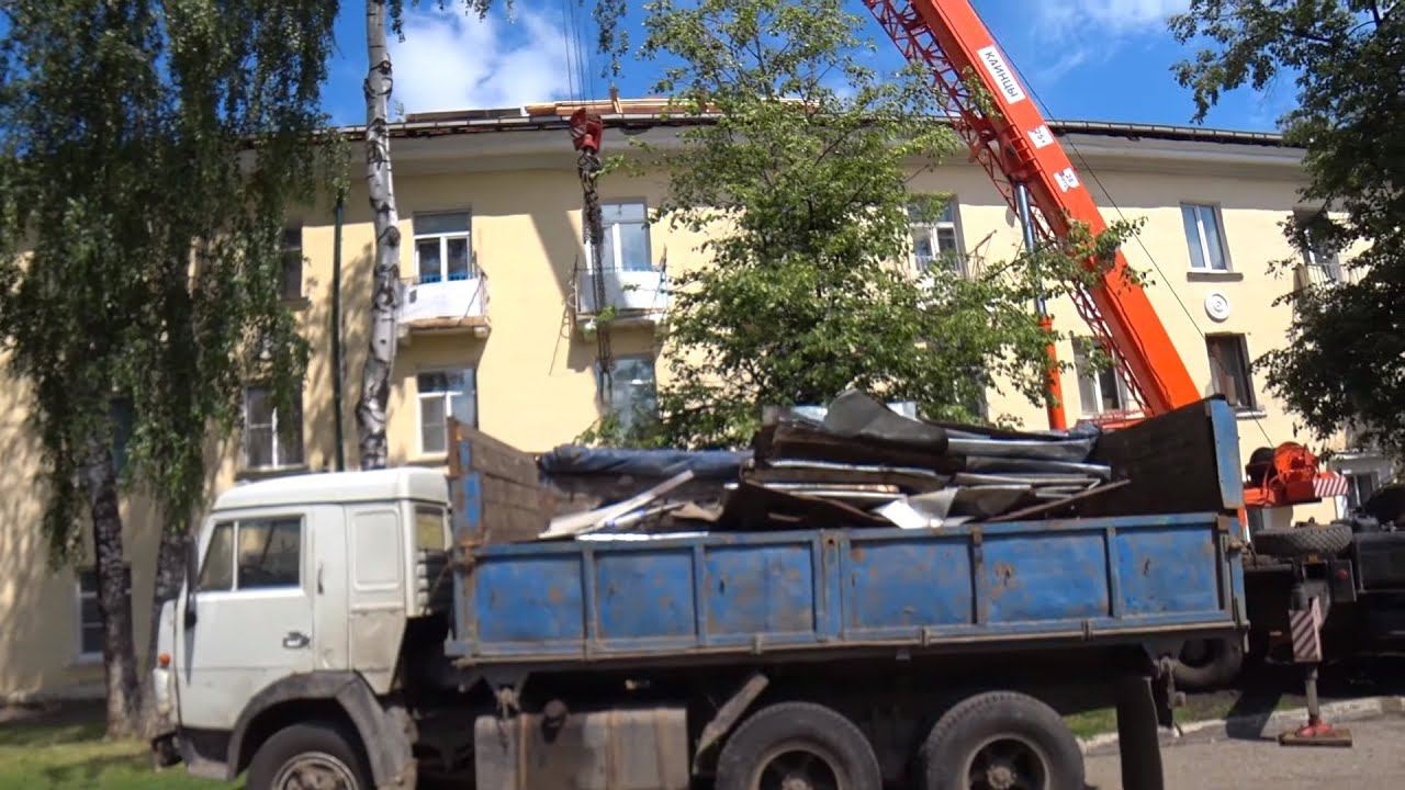 ГРУЗИМ С КРЫШИ КРАНОМ , СЛОМАЛАСЬ ЛЕГКОВАЯ , Я ЕДУ В СЕРВИС смотреть онлайн