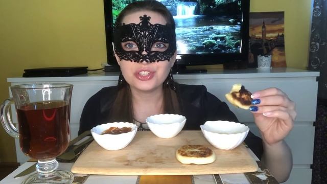 МУКБАНГ СЫРНИКИ И АРАХИСОВАЯ ПАСТА?/MUKBANG CHEESECAKES/не ASMR/EATING смотреть онлайн
