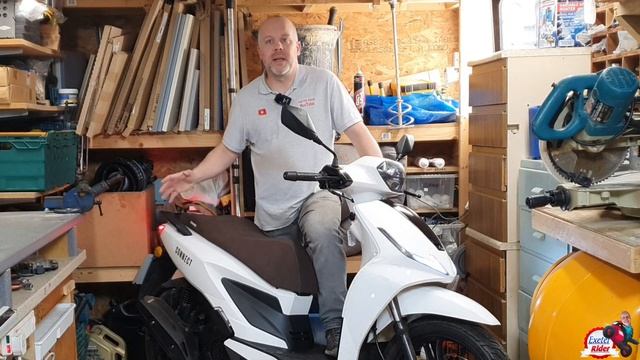 SINNIS Connect 125 Review / City Commute Buster смотреть онлайн