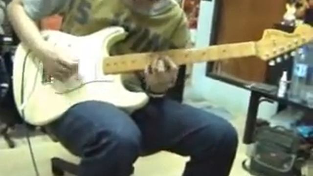 CHATREEO TEST FENDER JIMI HENDRIX STRATOCASTER смотреть онлайн
