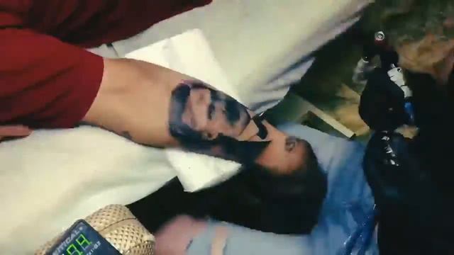Tattoo Friedrich Nietzsche смотреть онлайн