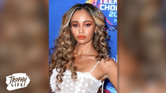 Коул Спроус стал ГОРЯЧИМ ПАРНЕМ? Эта и еще другие победы Ривердейла на Teen Coice Awards 2018 смотреть онлайн