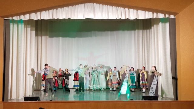 «Просинец, протальник, травник, страдник, хмурень, листопад…». Коркинский район смотреть онлайн