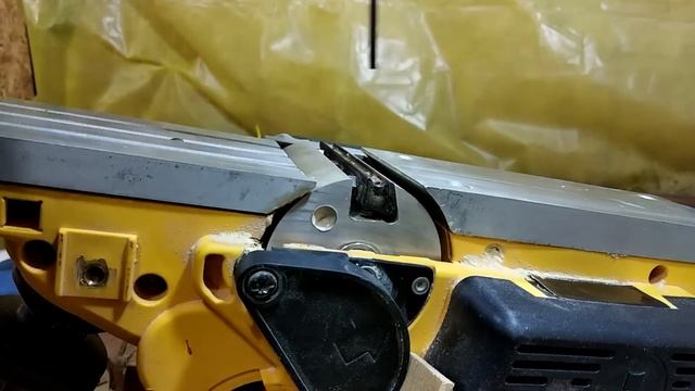 Как правильно выставить ножи электрорубанка. смотреть онлайн