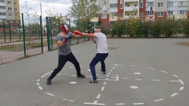 форман vs Юрко раунд 3 смотреть онлайн