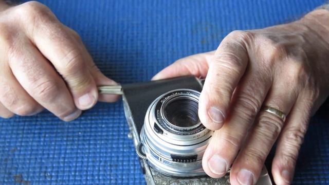 Kodak Retina IIS 35mm film camera service part 01 смотреть онлайн