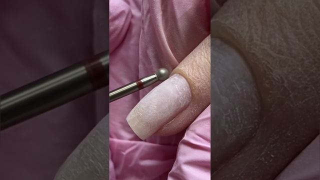 Граффити на ногтях? #дизайнногтей #короткиевидео #маникюр #дизайн #идеидлядизайна смотреть онлайн