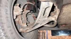 Suzuki Grand Vitara в очень редкой комплектации, поиск возможной причины вибрации на ходу.