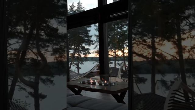 Один щелчок... Уже пакуются чемоданы и бронируется отпуск... смотреть онлайн