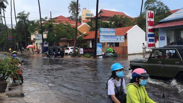Вьетнам сегодня, 2 августа 2017. Сезон дождей. Муйне (4К) смотреть онлайн