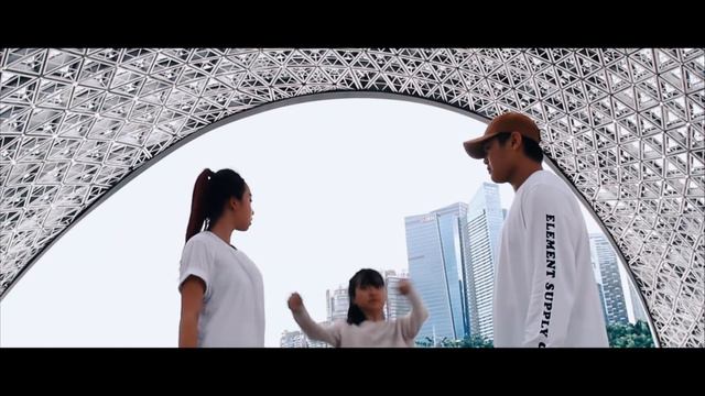 Ocean Eyes | 02/02 смотреть онлайн