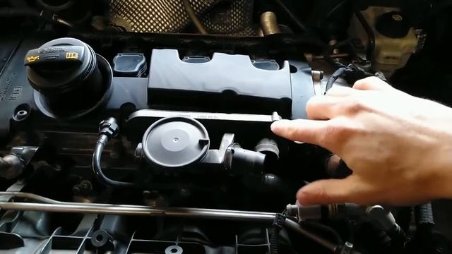 How to Replace PCV Valve on Audi TT Mk2 VW Golf смотреть онлайн