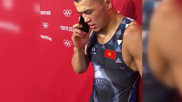 Президент озу туз эфирден коруп, спортчуларды телефон аркылуу кутуктады... Олимпиада Токио смотреть онлайн