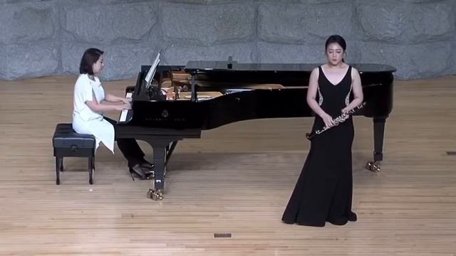 C.Saint-Saëns Clarinet Sonata in E b Major Op.167 смотреть онлайн