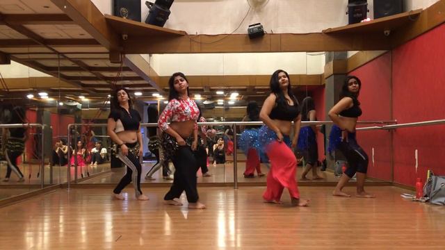 Shik Shak Shok | Belly Dance | Intermediate Level | Group Belly dance Choreography смотреть онлайн