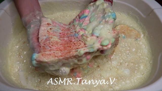 ASMR Neon Mushy Soap and Sponge ? Soaked Soap ? Sponge Squeezing смотреть онлайн