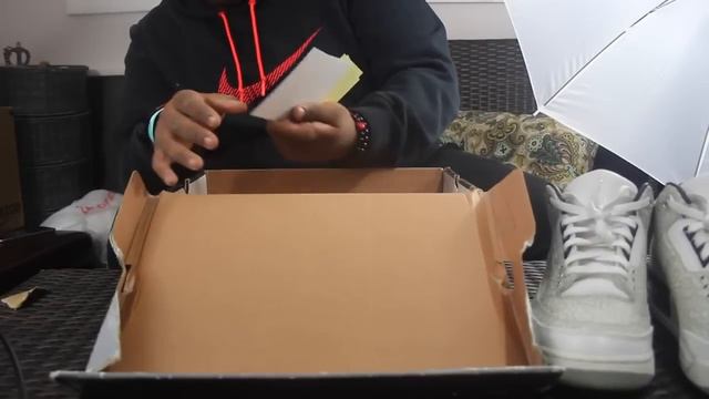 White Flip 3 Giveaway Winner Unboxing! - Grizzly Kicks - BONUS VIDEO! смотреть онлайн